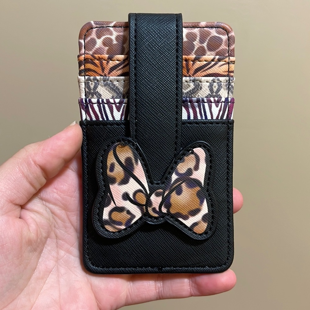 Disney Wallet